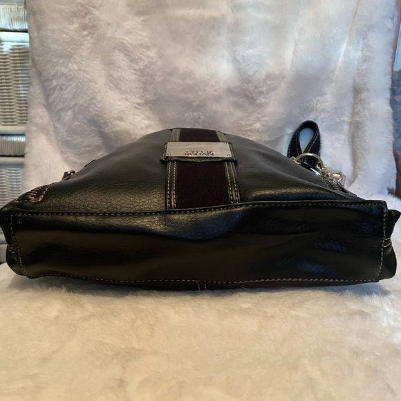 EUC Tyler Rodan bag - Picture 7 of 13